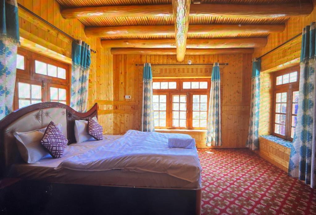 Guru View Home Stay Padam Exterior foto